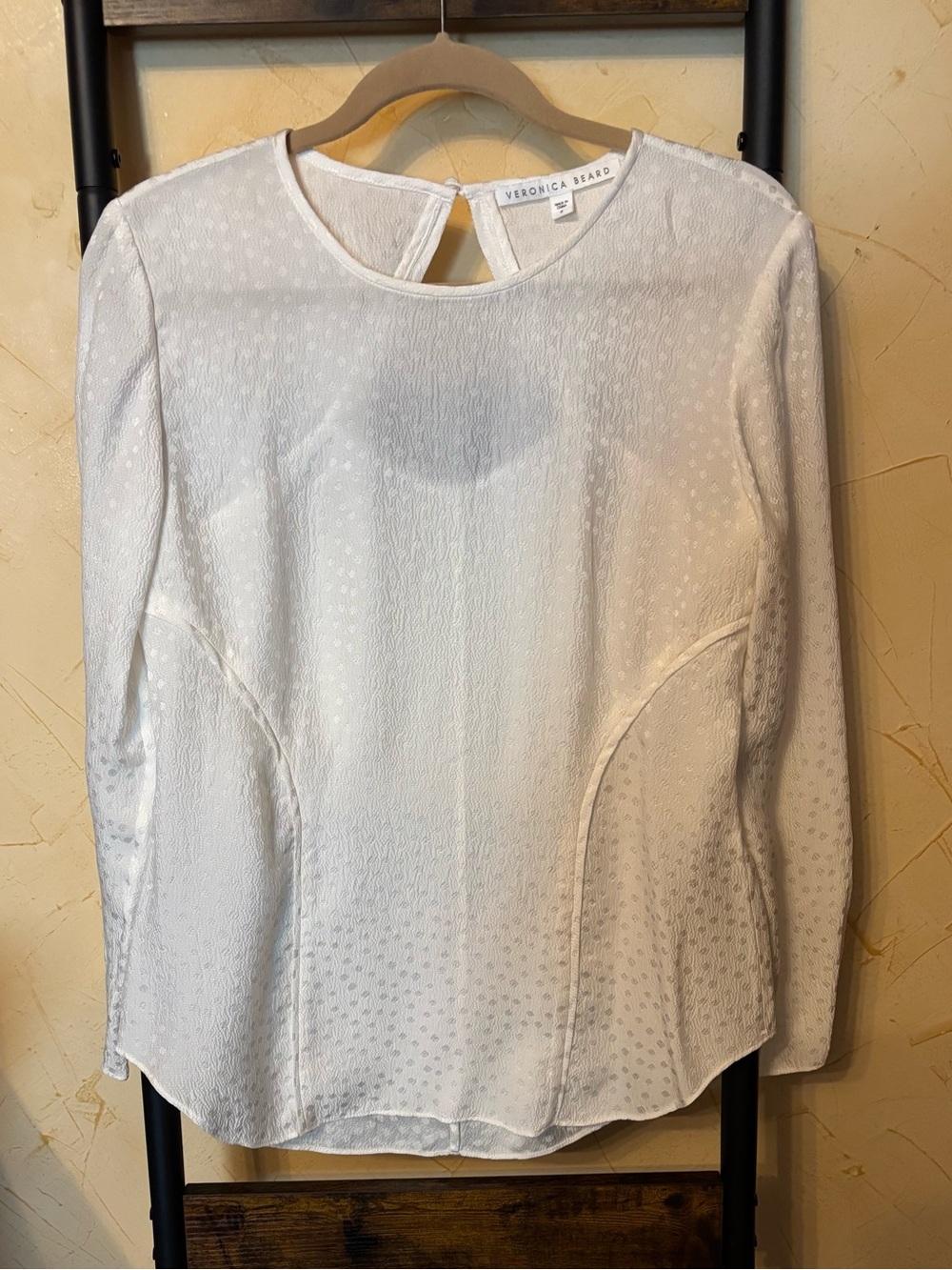 Veronica Beard Size 6 100% Silk Long-Sleeve Textured Blouse